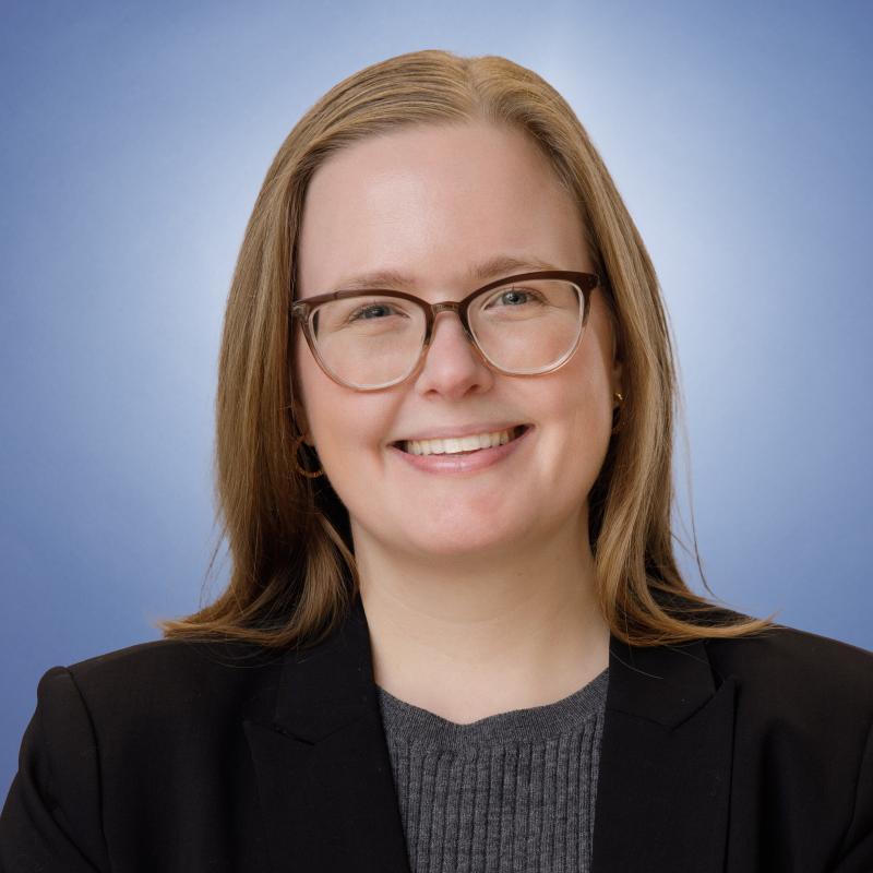 Ellen headshot 2026
